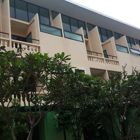 Royal Waves Hotel Patong ภายนอก รูปภาพ