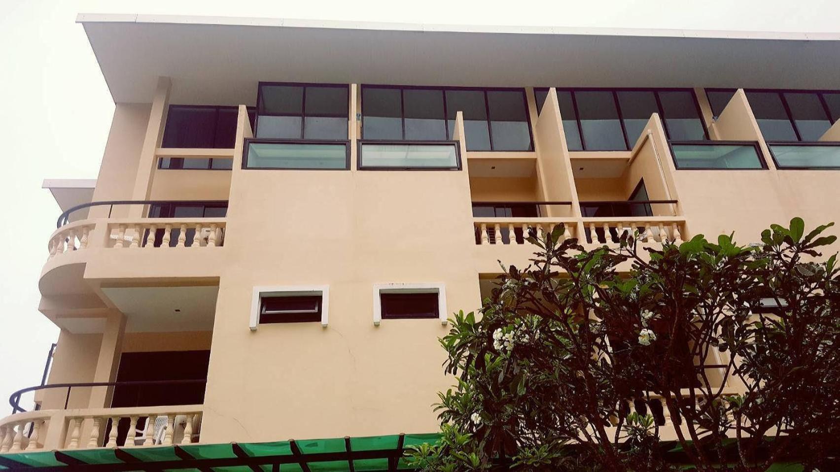 Royal Waves Hotel Patong ภายนอก รูปภาพ